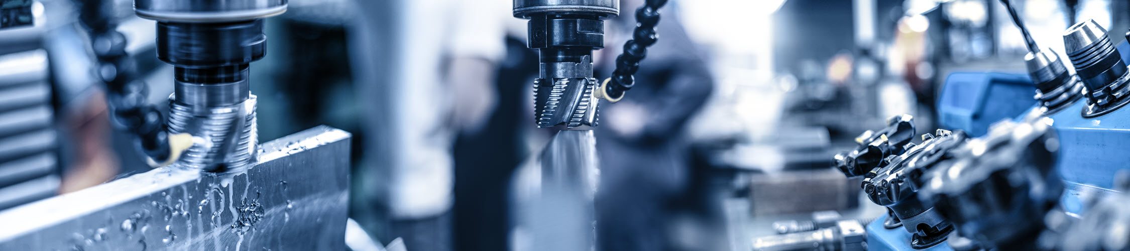 5-axis CNC machining an Inconel 718 turbine impeller inside a high-precision machining center